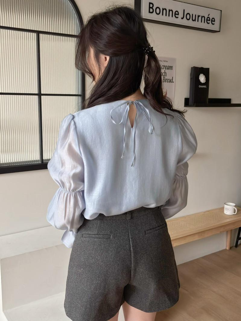 CLMA♡｜🇰🇷Korea 高級感後綁帶澎袖光澤上衣