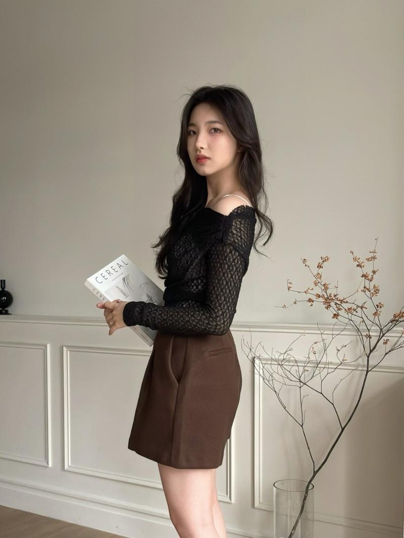 CLMA♡｜🇰🇷Korea 透膚彈力軟蕾絲一字領上衣