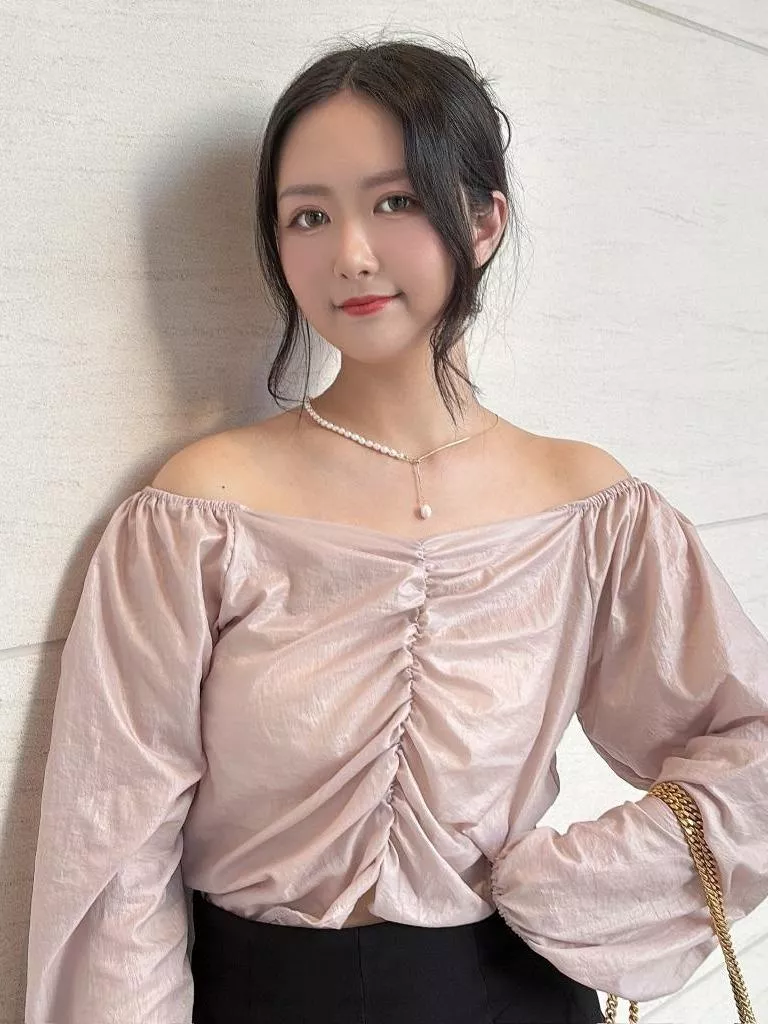 CLMA♡｜🇰🇷 Korea 仙氣十足！霧光抓皺兩穿上衣 - 兩色