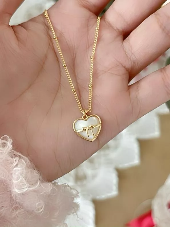 CLMA♡｜🇰🇷Korea 莫內花園  貝殼光愛心蝴蝶結項鍊