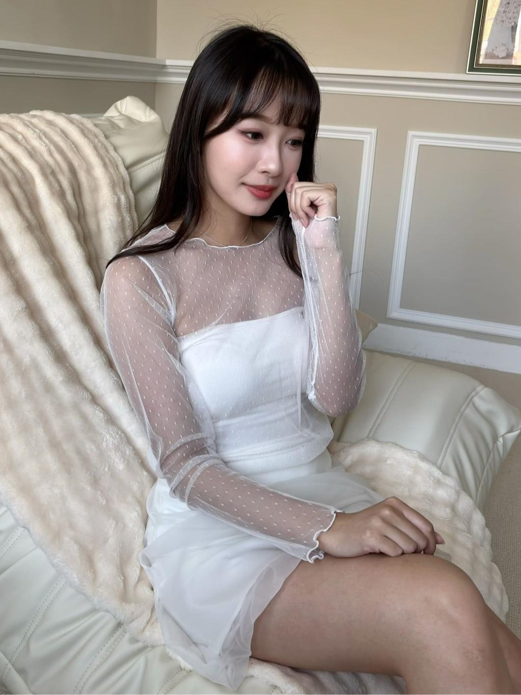 CLMA♡｜🇰🇷Korea 波浪邊點點透膚網紗內搭上衣