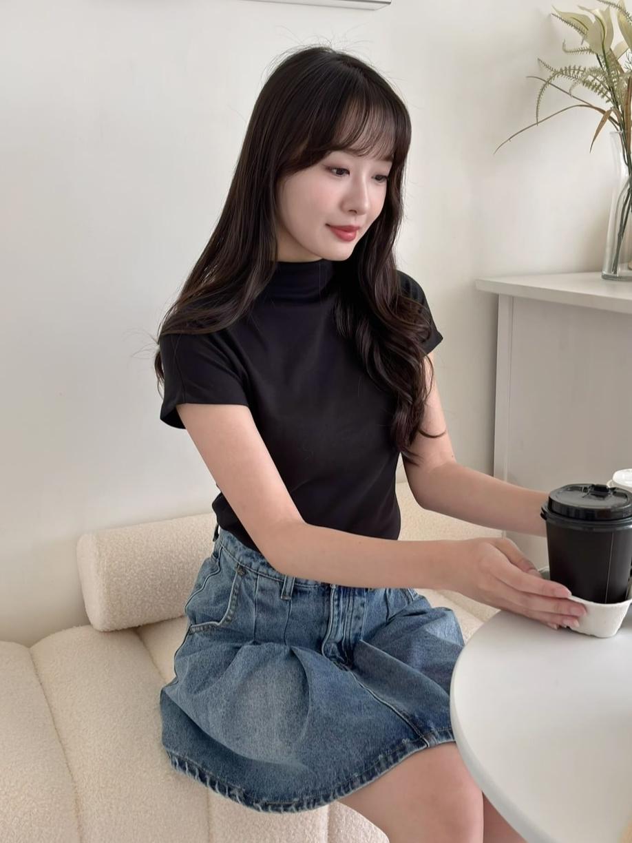 CLMA♡｜🇰🇷Korea 親膚彈性半高領短袖上衣