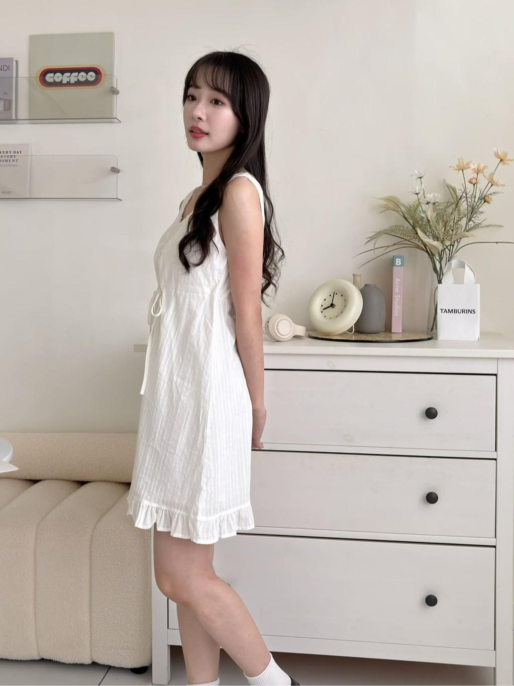 CLMA♡｜🇰🇷Korea 氣質小清新白色直紋洋裝
