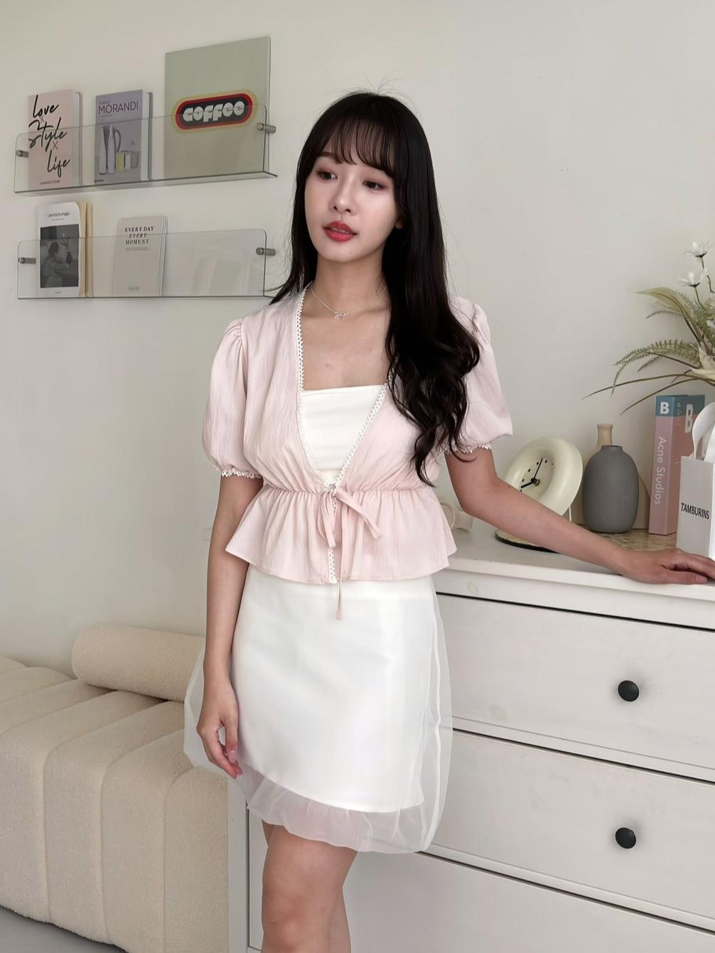 CLMA♡｜🇰🇷Korea 澎袖蕾絲滾邊收腰小外套