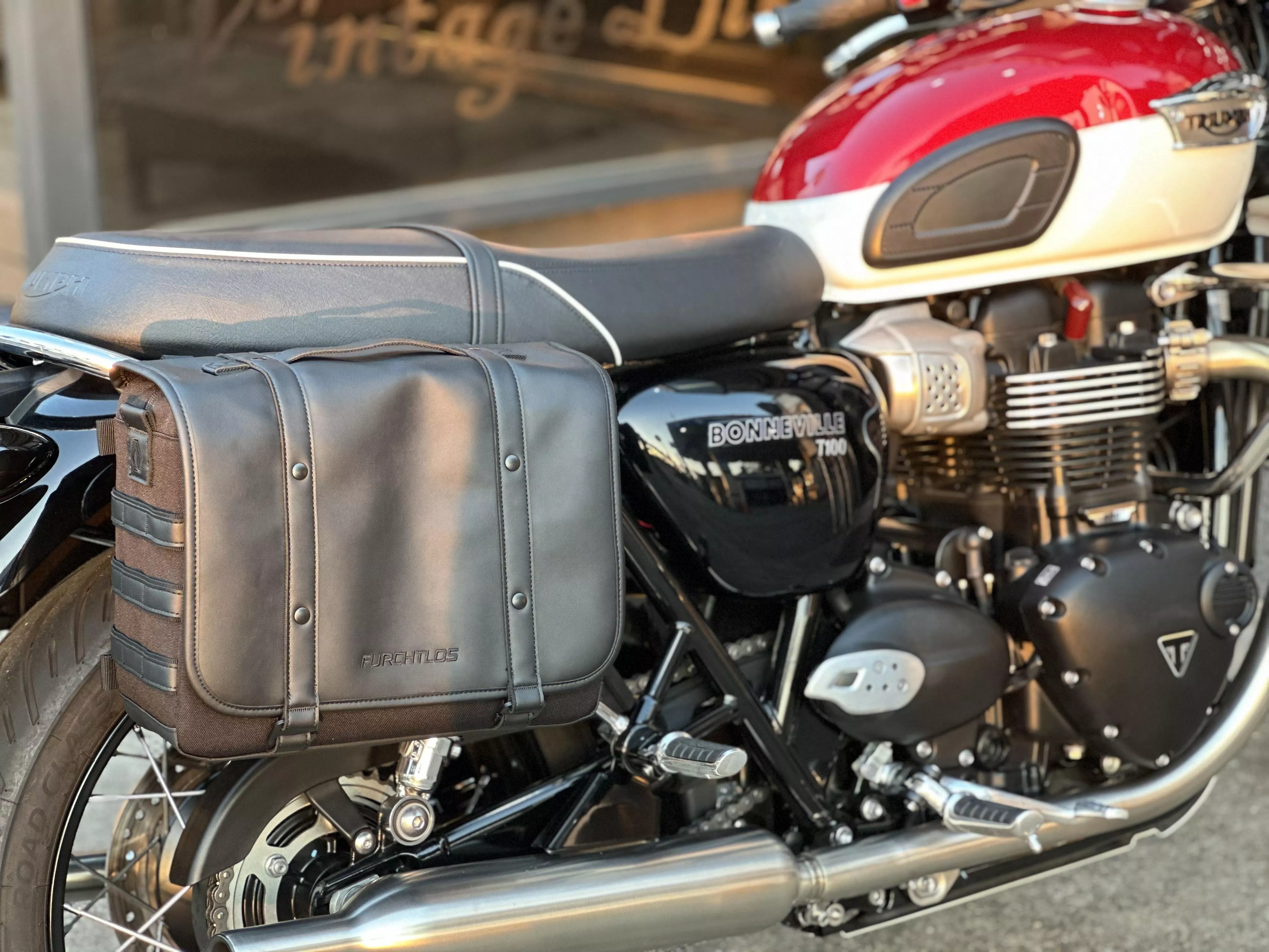 德國furchtlos富合樂斯機車復古馬鞍包12L