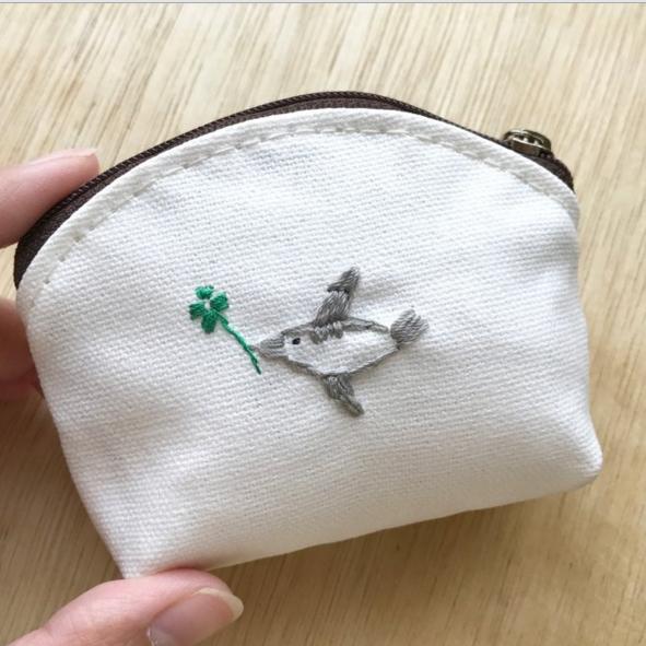 幸運飛翔純手工刺繡/客製商品