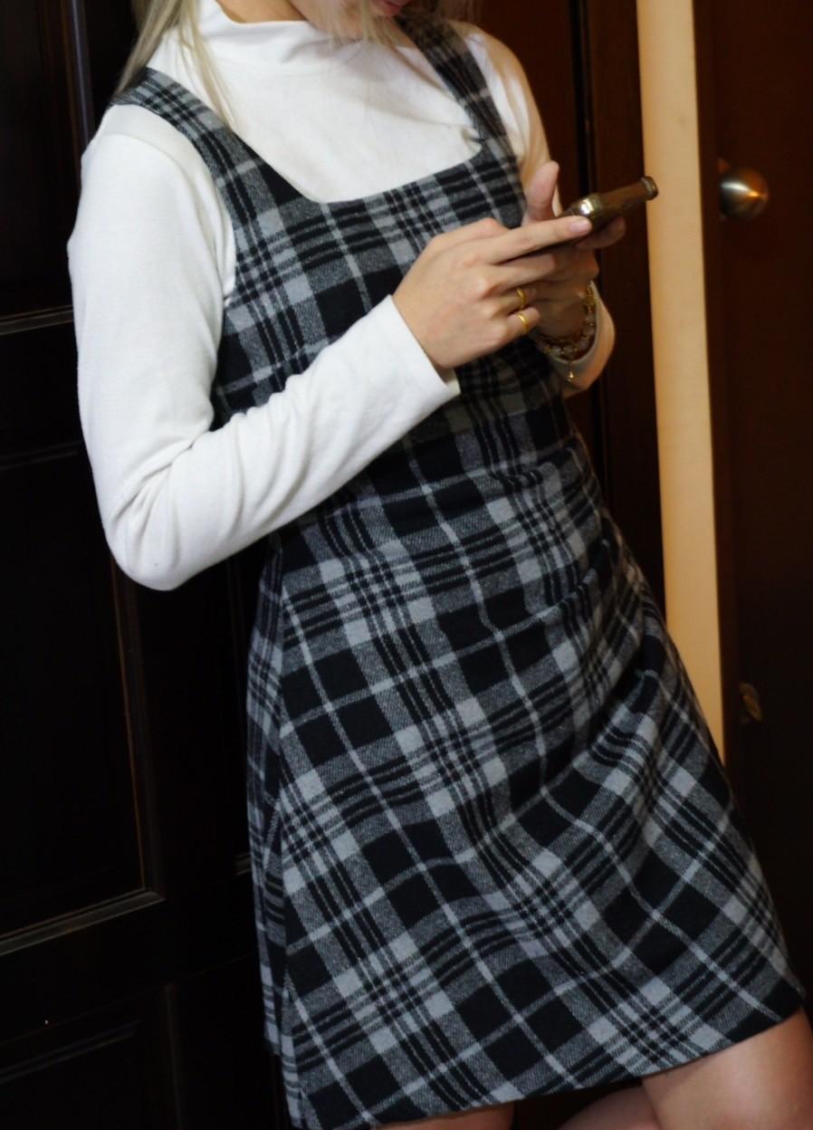 👗韓系學院風格紋連身裙👗