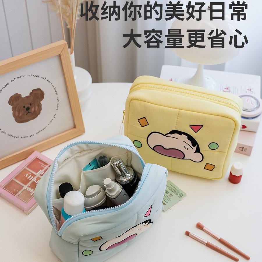 🎒蠟筆小新大容量化妝包｜出遊也要萌萌der！