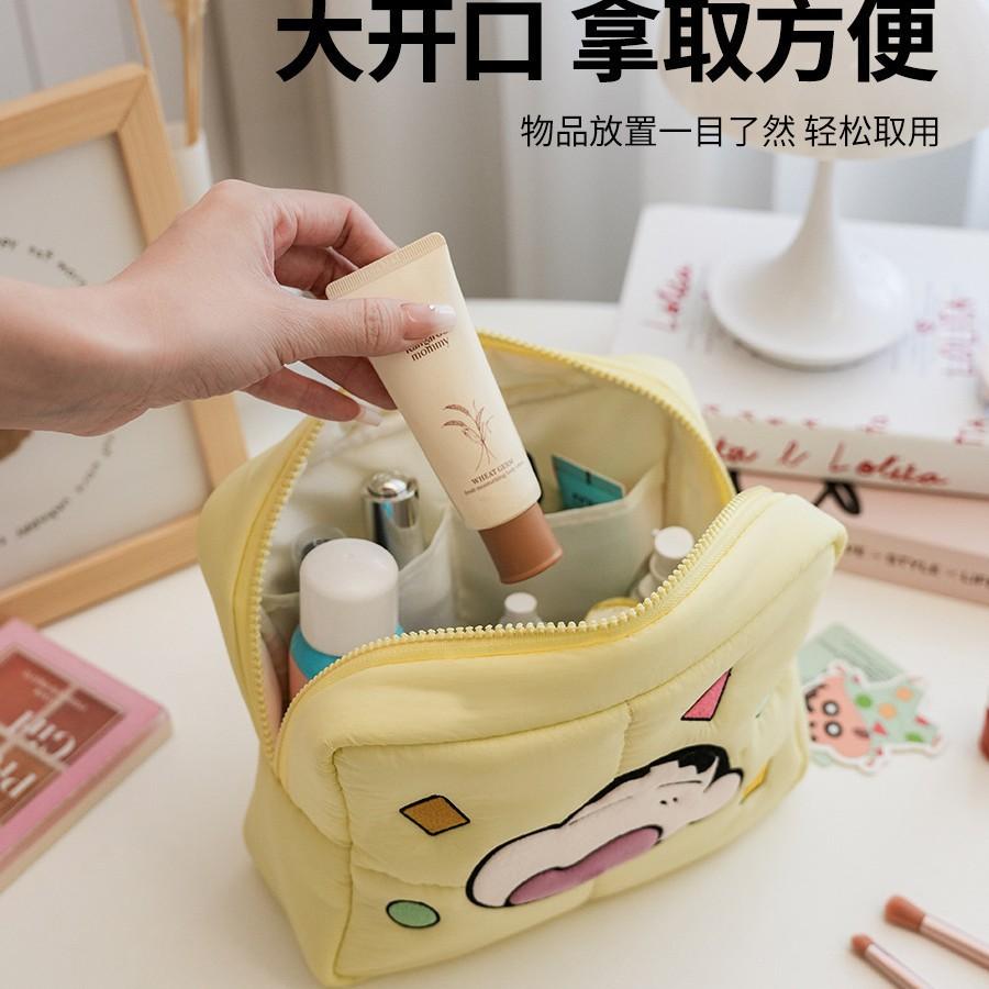 🎒蠟筆小新大容量化妝包｜出遊也要萌萌der！