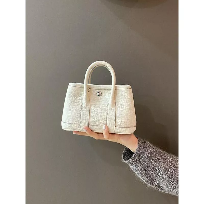 🎀 氣質奶油白小方包 🎀