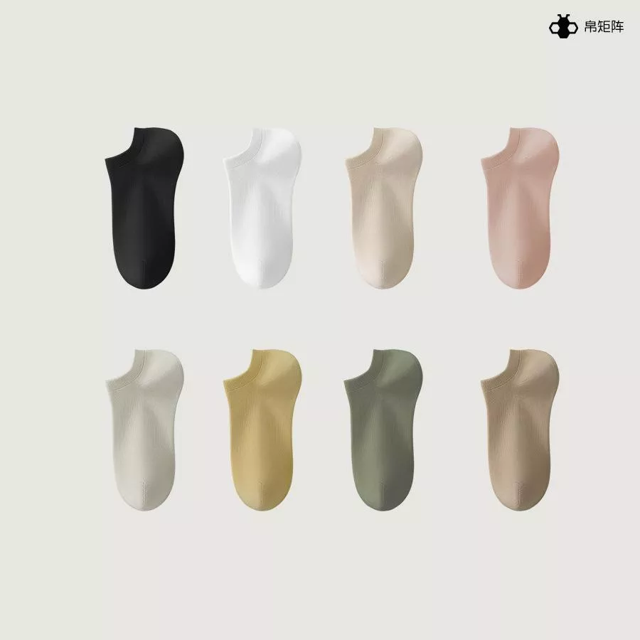 🧦✨ 船襪不掉跟，怎麼動都不滑！每天都像踩在柔軟雲朵上～