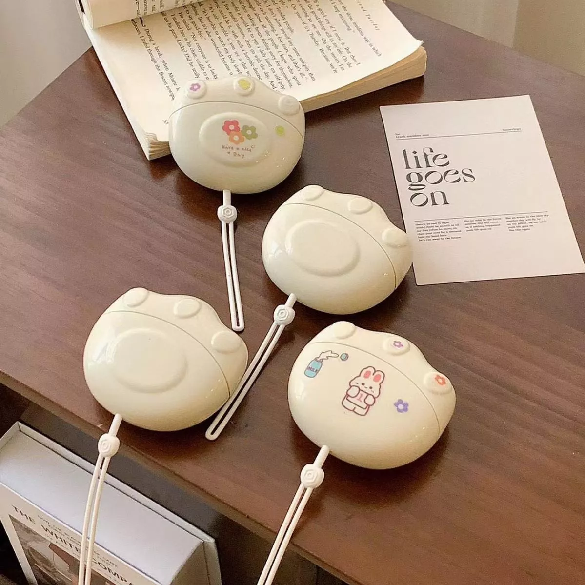 ✨ 奶油風貓爪迷你便攜粘毛器｜隨身可撕式滾筒