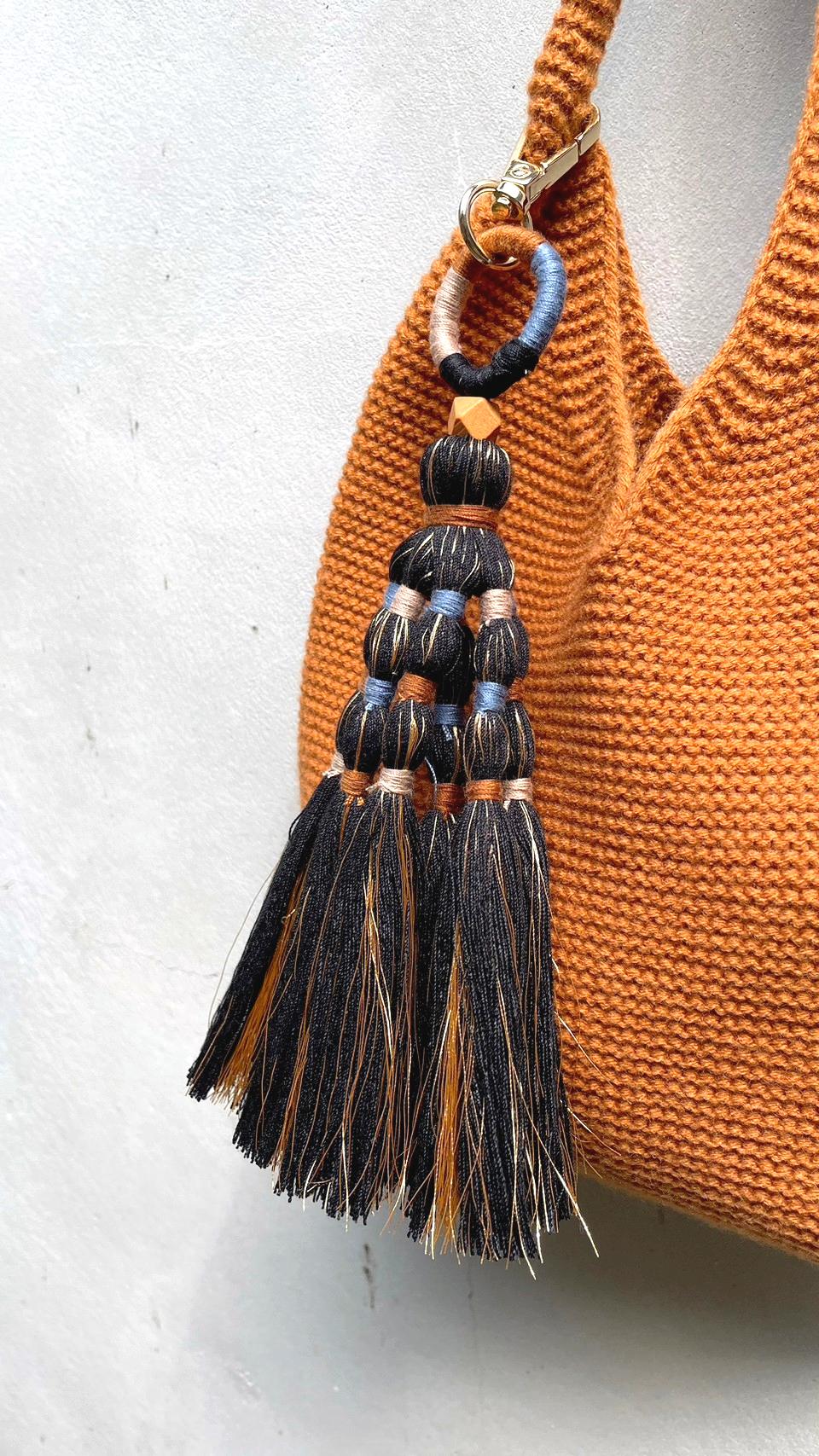 設計款手作流蘇鑰匙圈 吊飾 手機包包配飾 Hand-woven Tassel