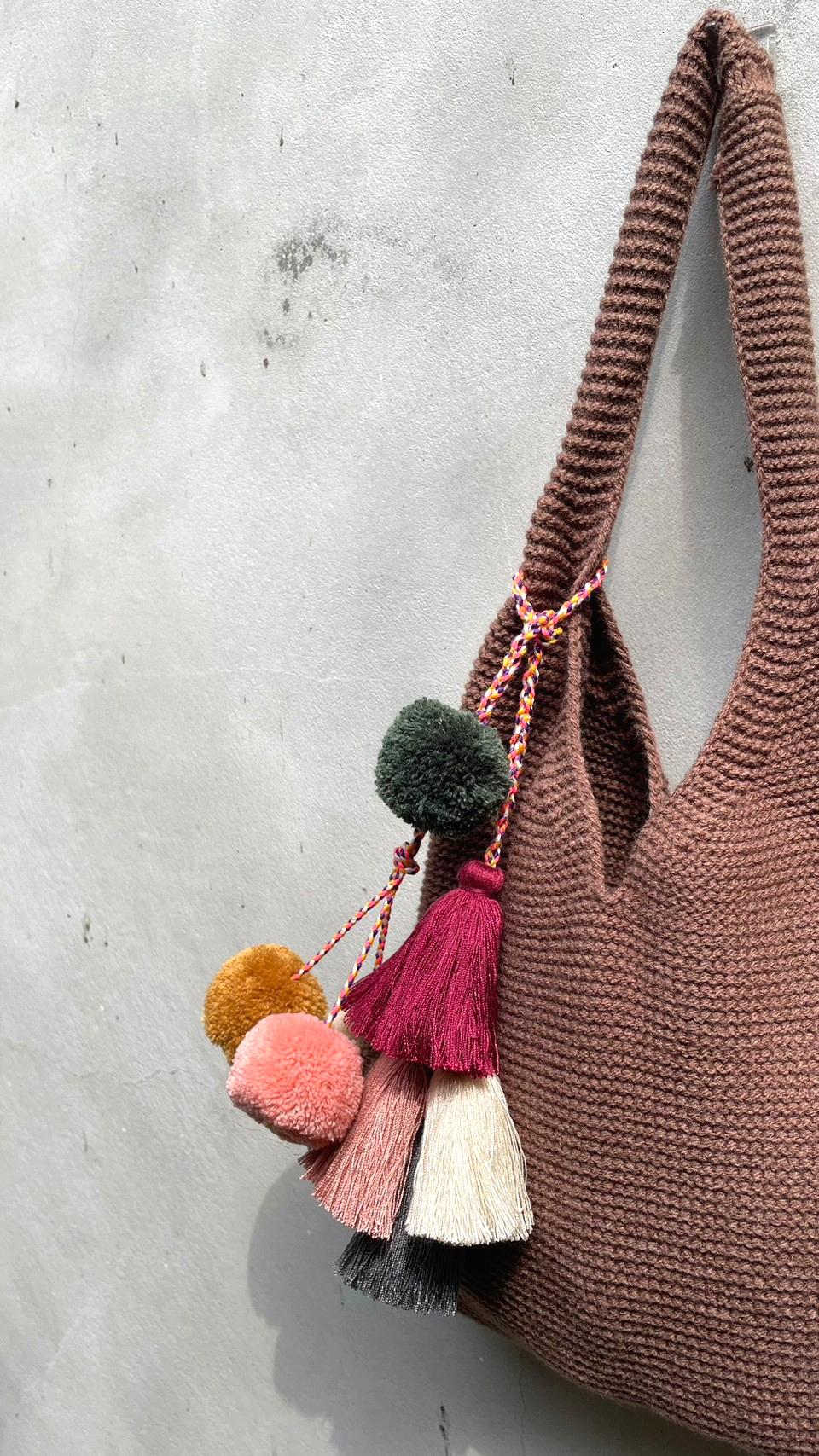 手編毛球流蘇 吊飾 包包/居家裝飾 Hand-woven Pom Pom Tassel