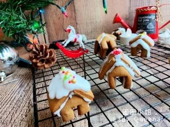 2025年度｜餐桌上的【杯掛小屋】｜薑餅屋DIY｜手作材料包