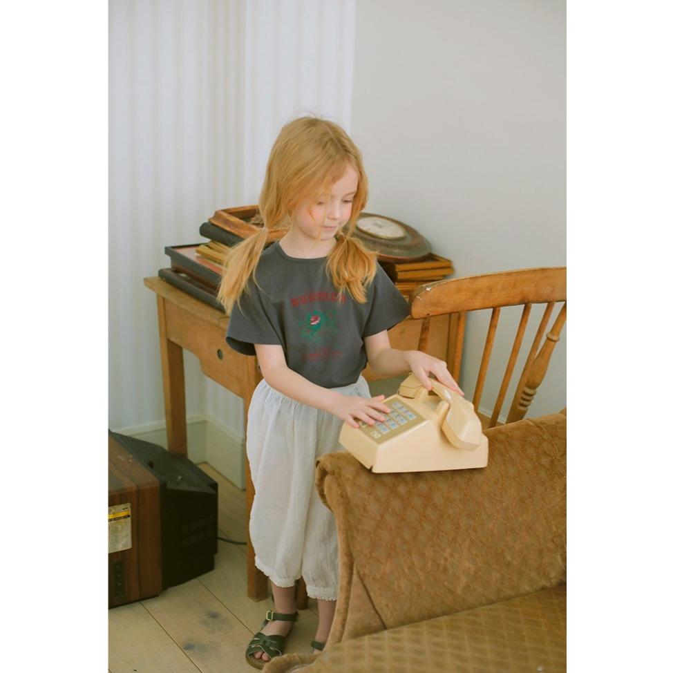 【90-130 親子款】韓國童裝 BIEN A BIEN 夏季商品 夏天花朵上衣