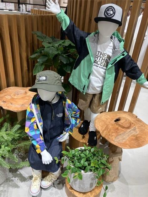 【130-160】The North Face 兒童北臉LOGO 上衣