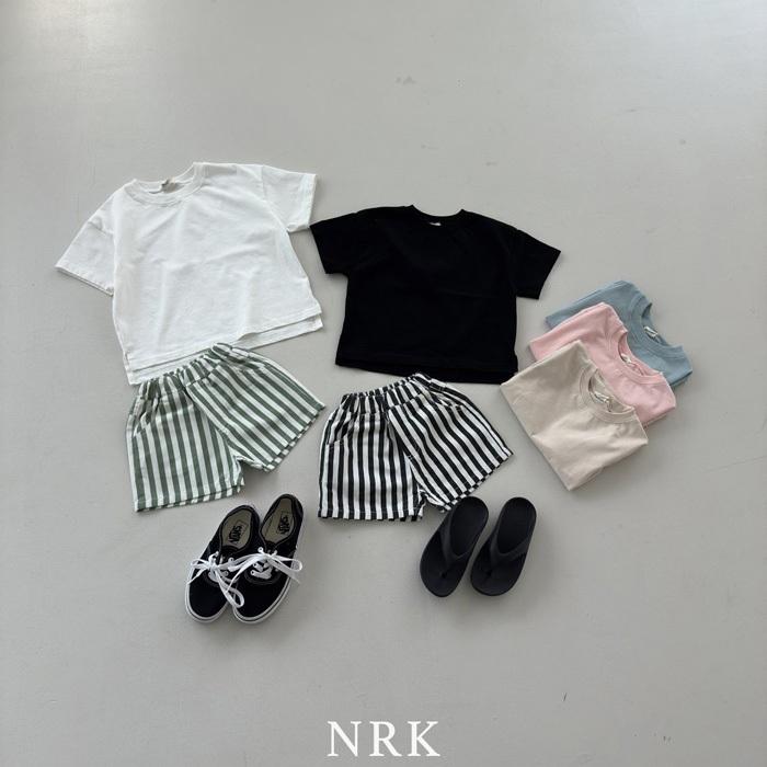 【80-150】韓國童裝 NRK 直條紋短褲
