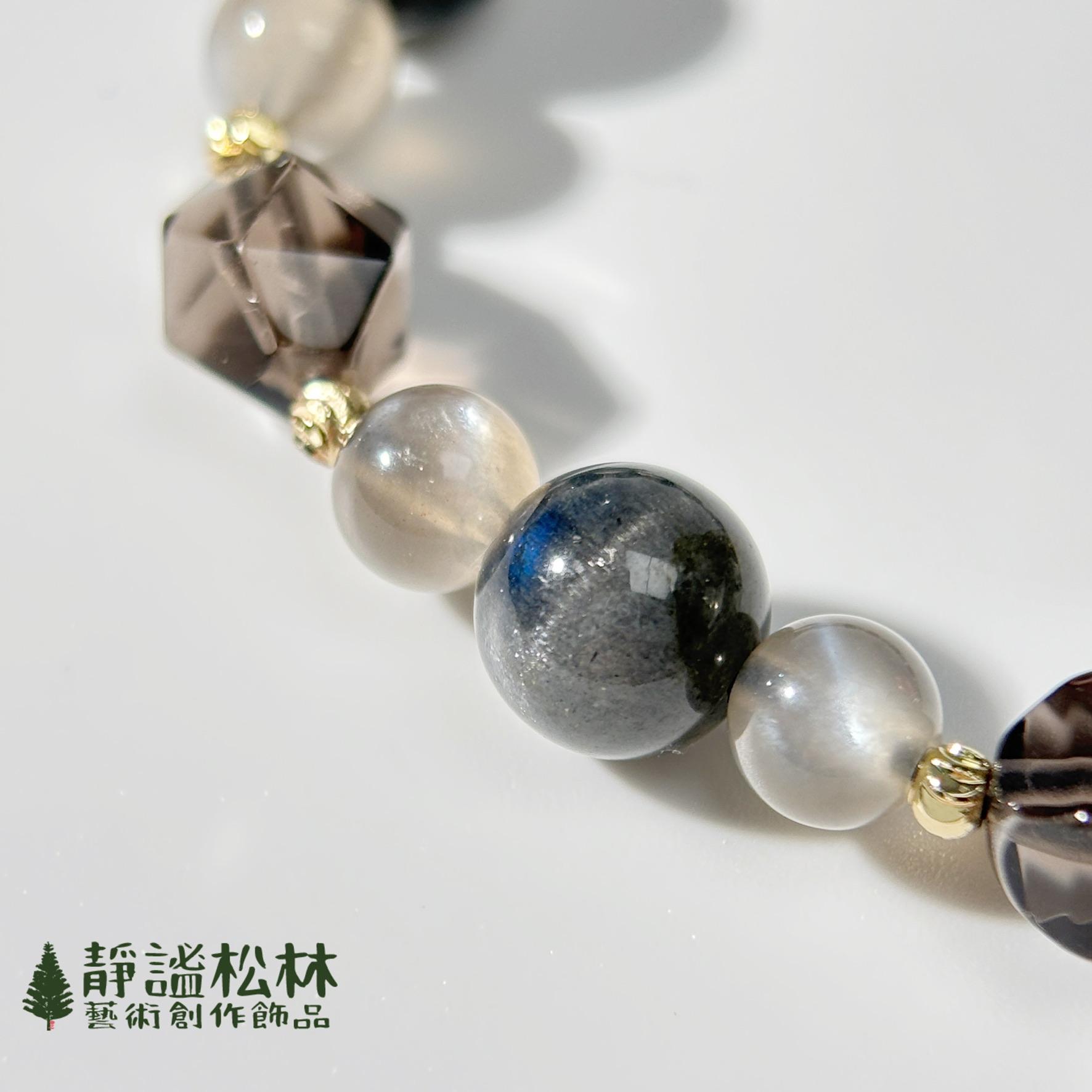 【靜謐松林】黑焰寶石-貓眼泛藍黑拉長石、奶茶銀月光、茶晶(labradorite,moonstone,smoky quartz)