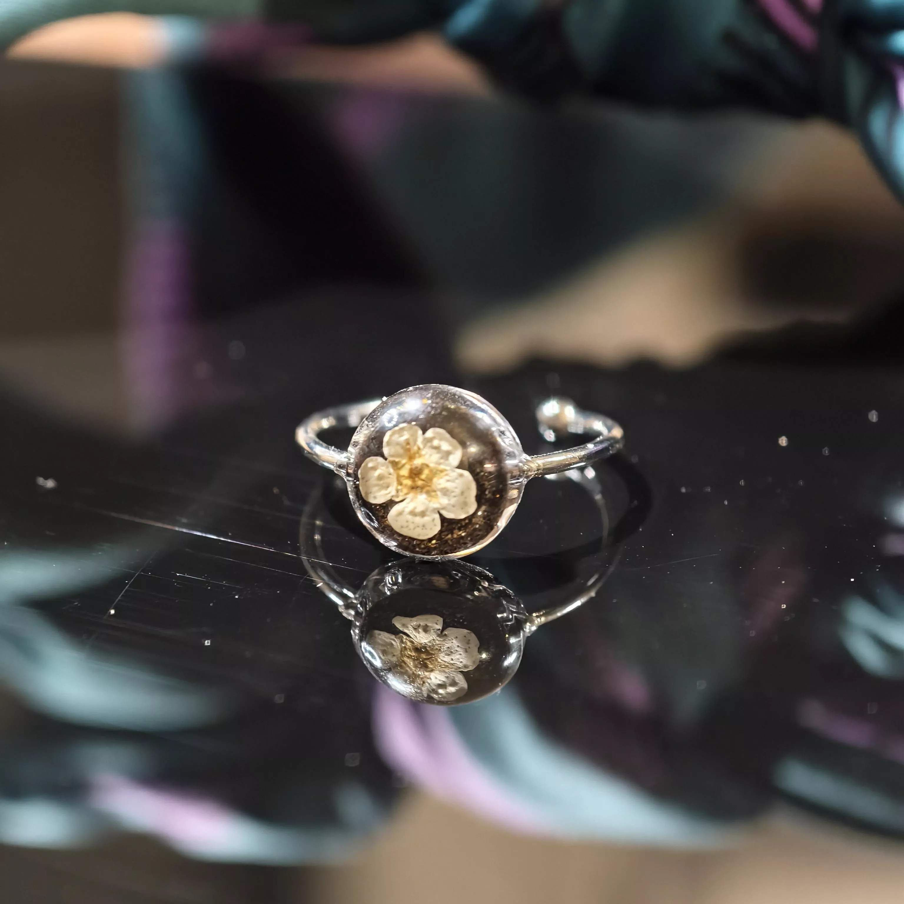 朝靜花影｜Silent Bloom