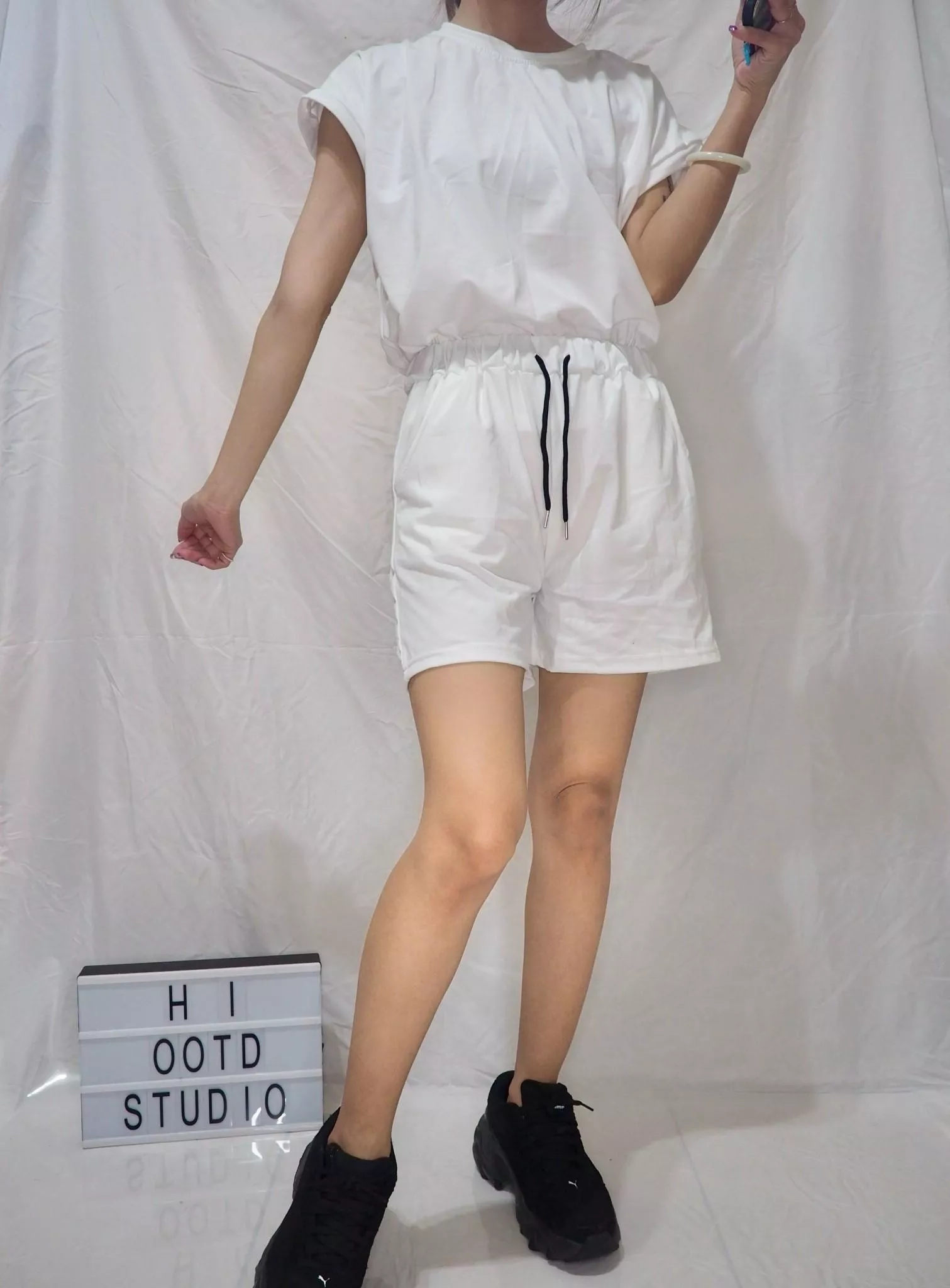 素色休閒寬鬆運動套裝-3色M-L🔍H.I OOTD STUDIO🔍