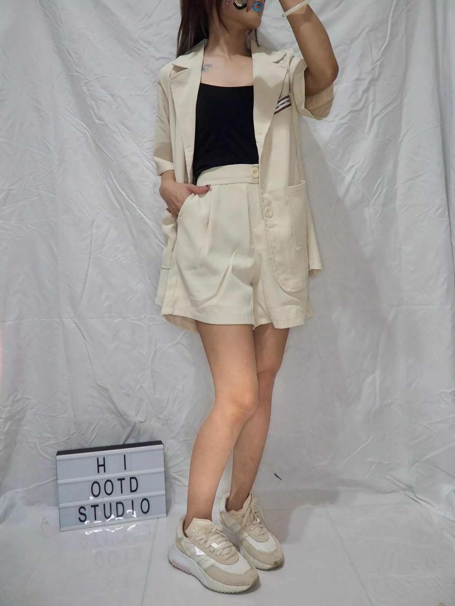 短袖薄款休閒設計感西裝外套+短褲套裝(不含內搭)-3色S-L🔍H.I OOTD STUDIO🔍