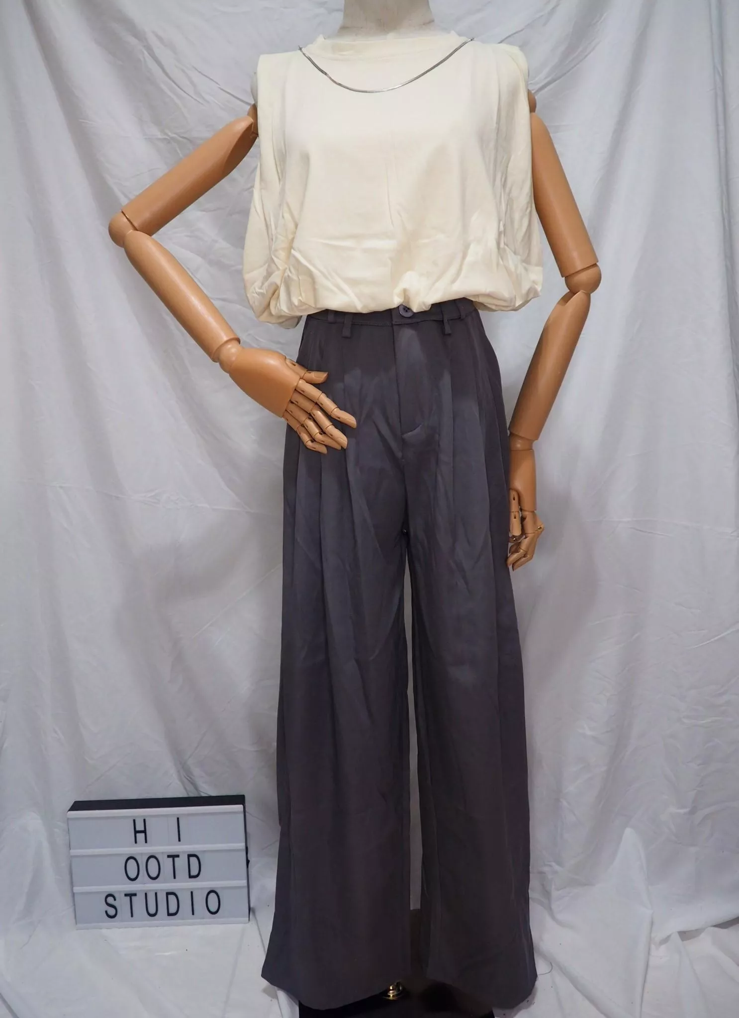 無袖鍊子款歐美風收腰寬鬆百搭上衣-3色S-M🔍H.I OOTD STUDIO🔍