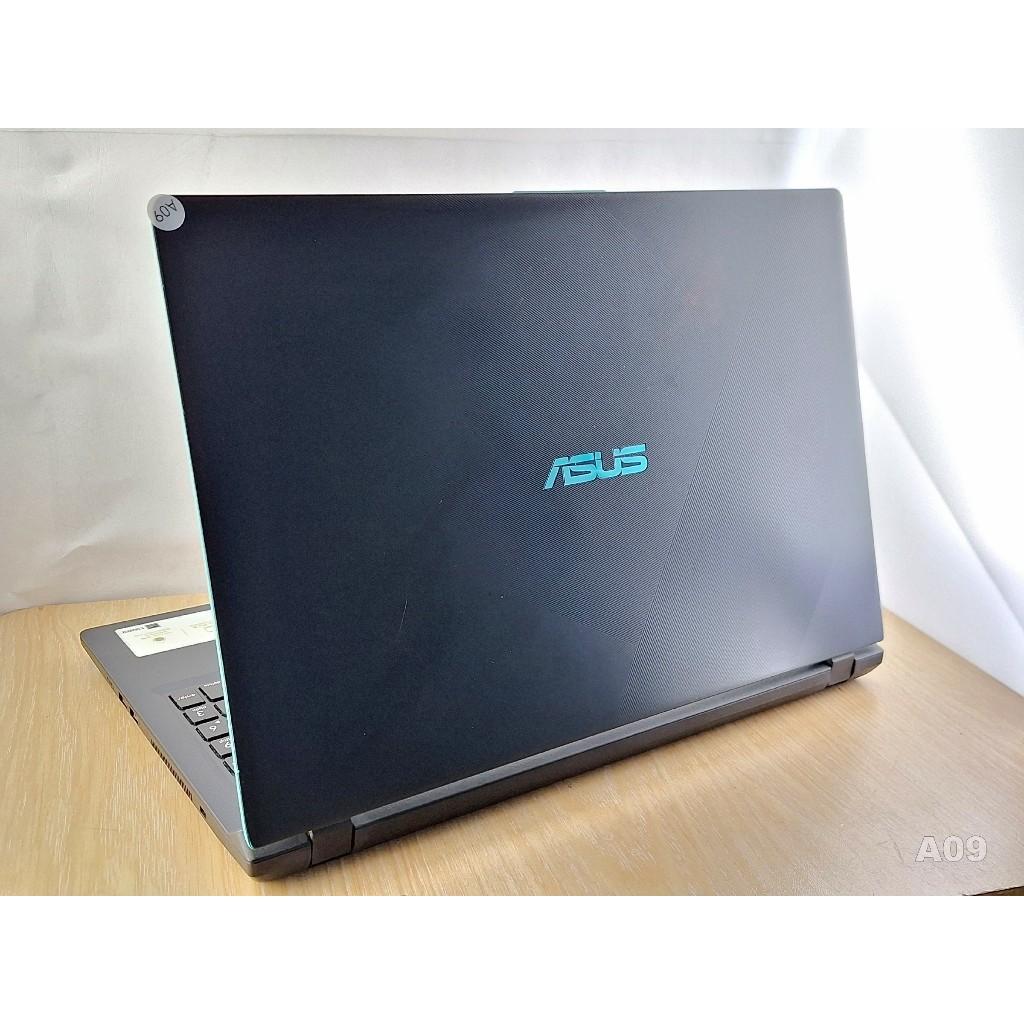 A09 UZ3C二手筆電 ASUS X560U i5 i7 八代八核/2G獨顯/8G/固態128G+750G/15吋電競