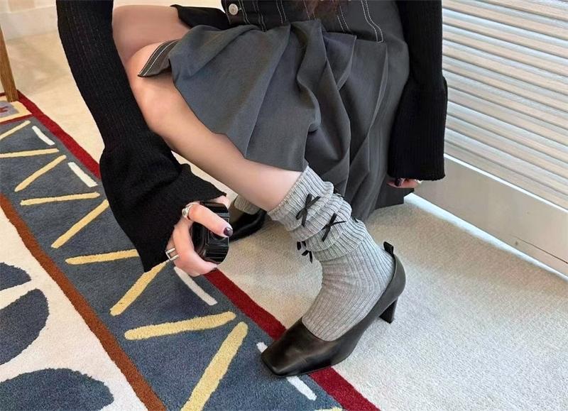 甜美蝴蝶結坑條堆堆襪 #94278710