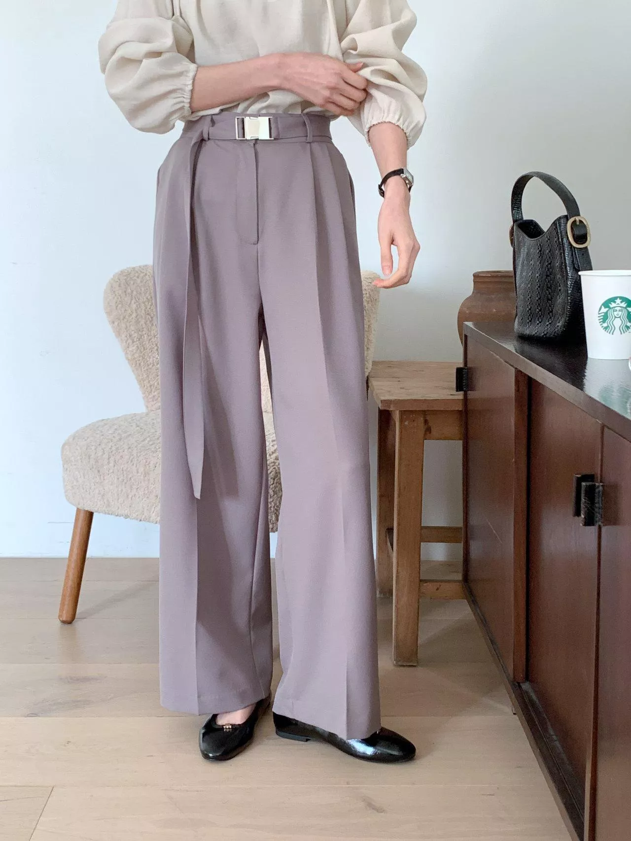 高級感金屬頭腰帶壓褶寬管西裝褲 #97494365