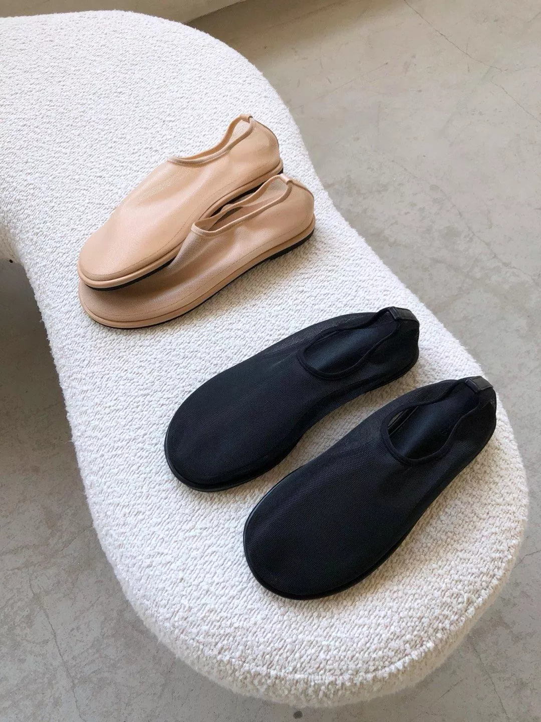 舒適寬版透膚網紗平底鞋 #495