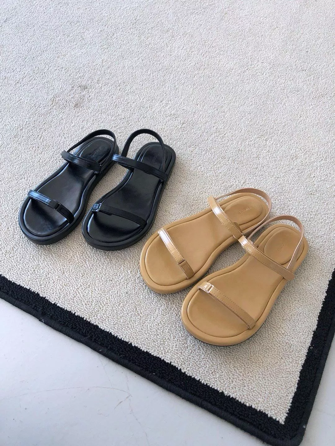 魔鬼粘雙帶平底涼鞋 #467