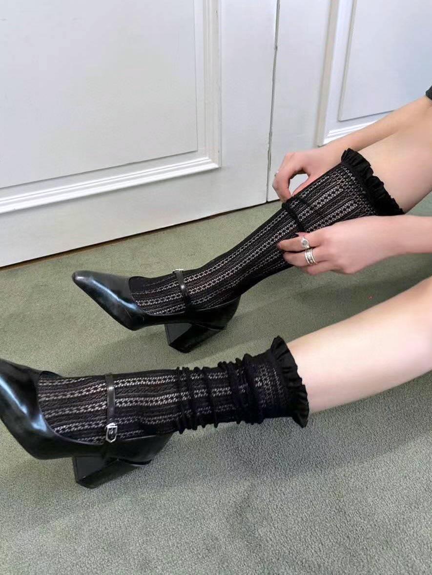 🌵洛可可捲邊透膚蕾絲小腿襪 鞋子搭配
