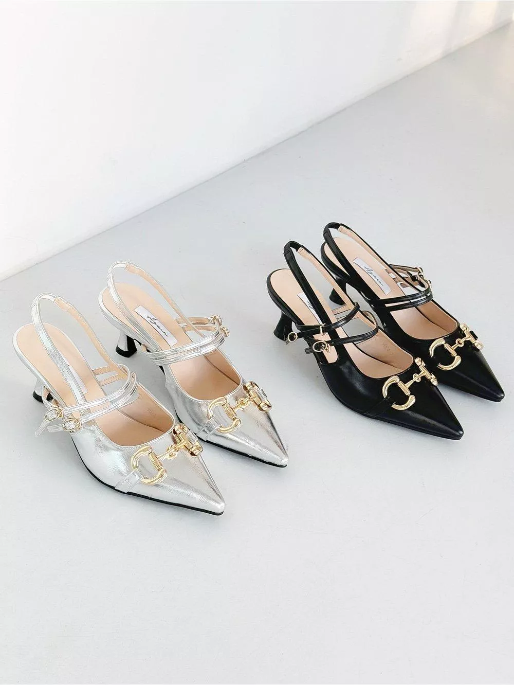 馬銜扣鏈條雙帶後繫帶中跟鞋 #9024