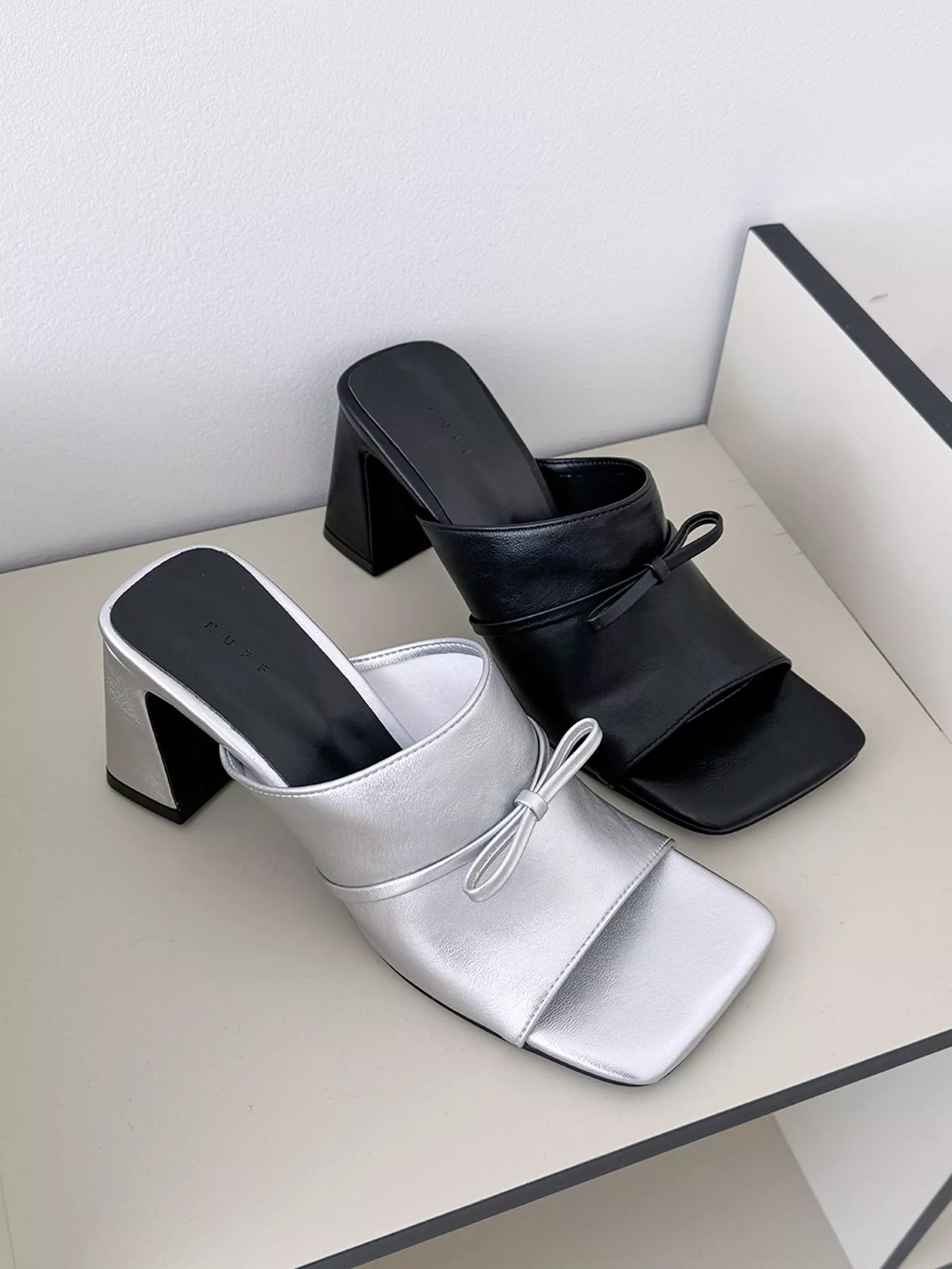 細綁蝴蝶結寬版帶高跟拖鞋 #5227