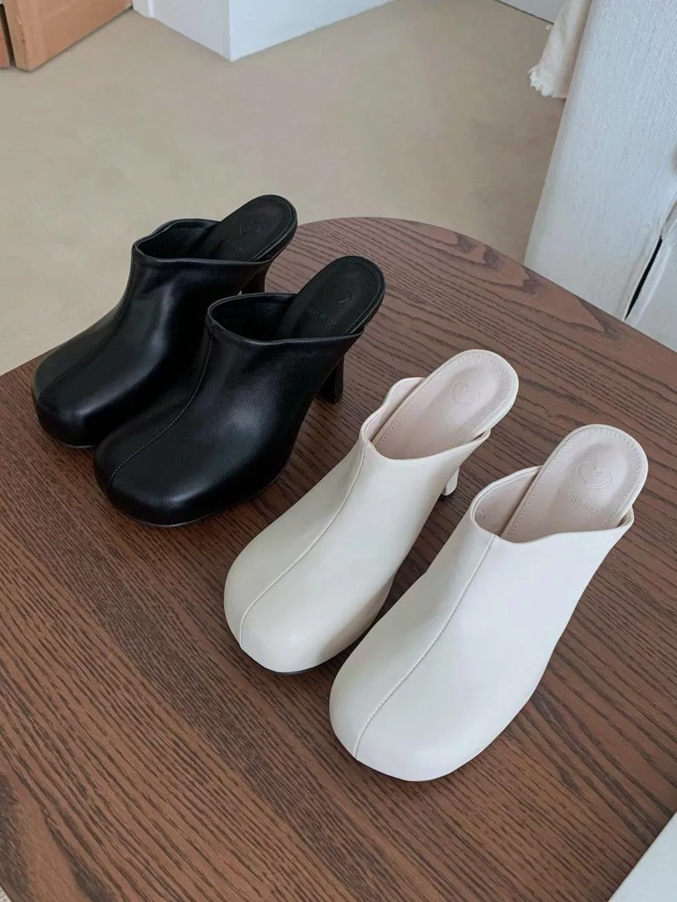 中縫線復古方頭高跟穆勒拖鞋 #147