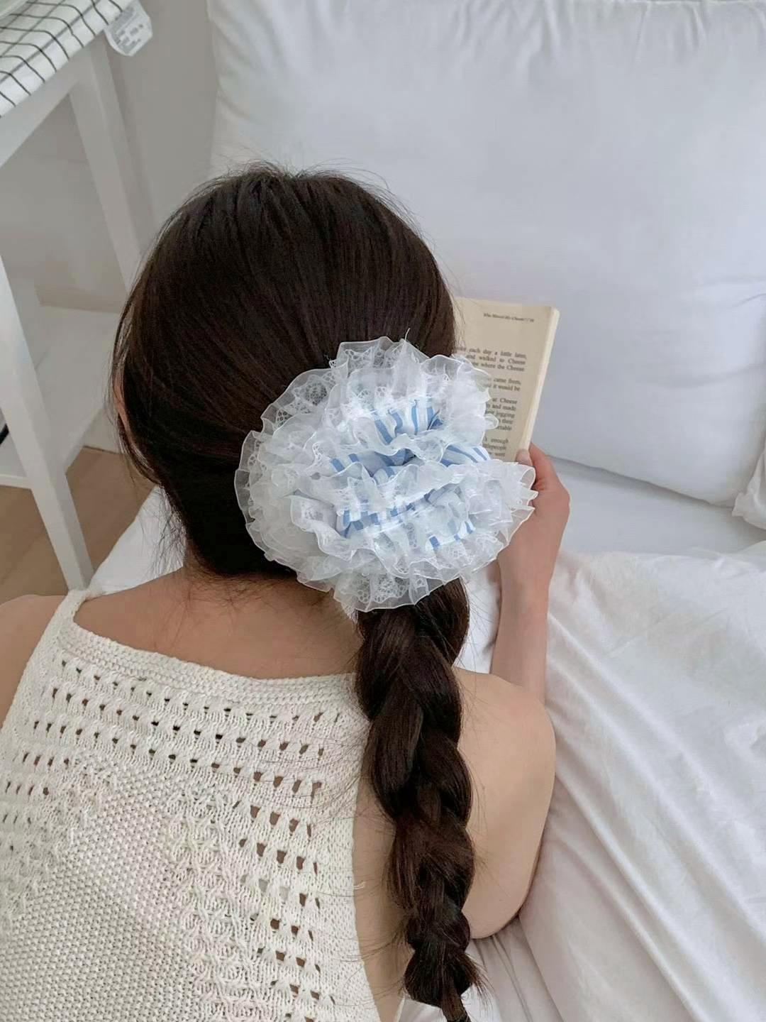 海洋條紋澎澎蕾絲邊大腸髮圈 #H798
