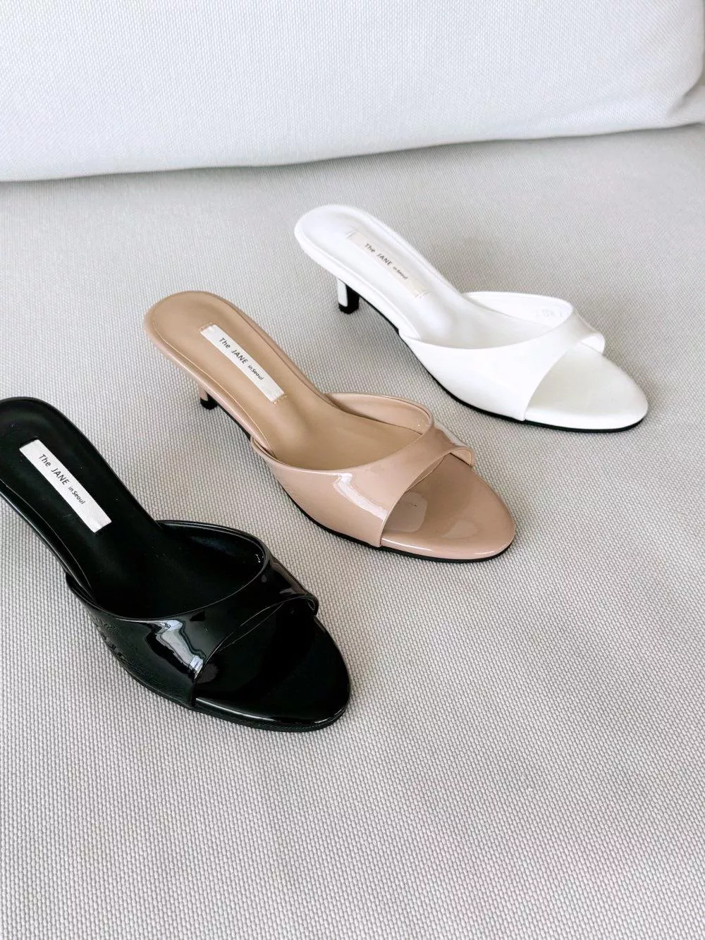 窄版帶漆皮中跟拖鞋 #1308