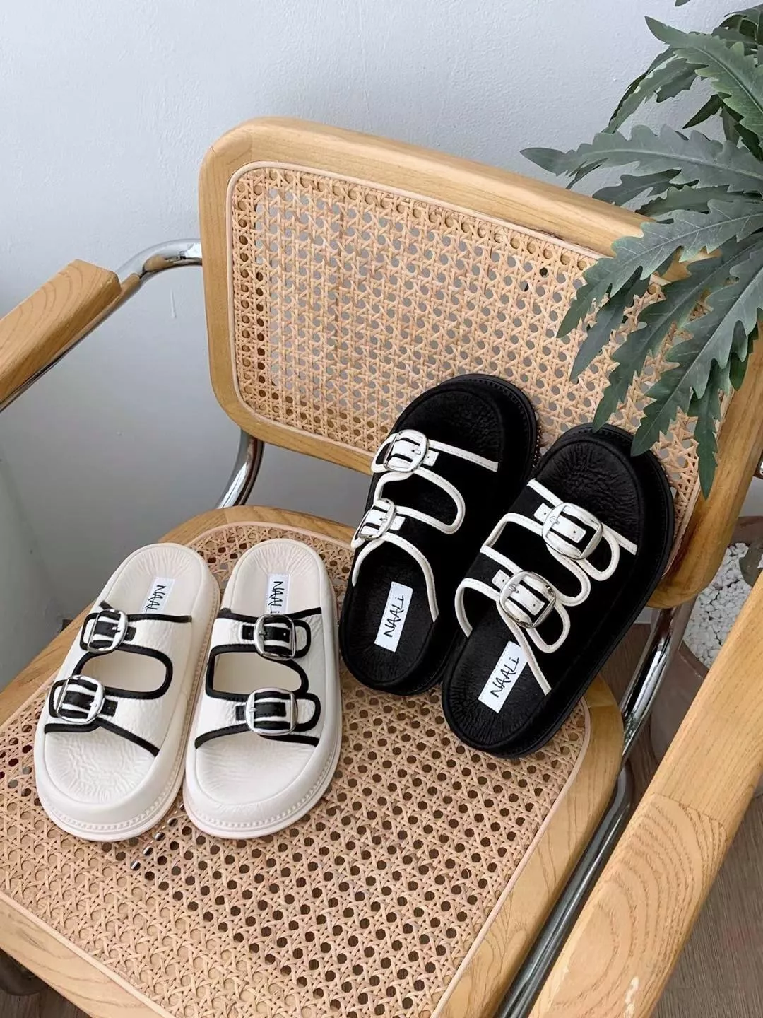 配色邊雙皮帶釦厚底拖鞋 #08-2607