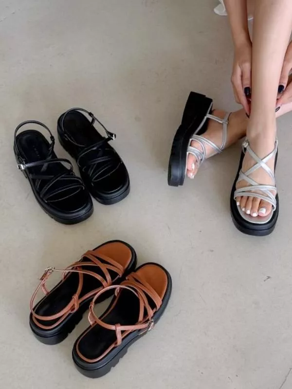 多條交叉帶繞踝搭釦厚底涼鞋 #3255