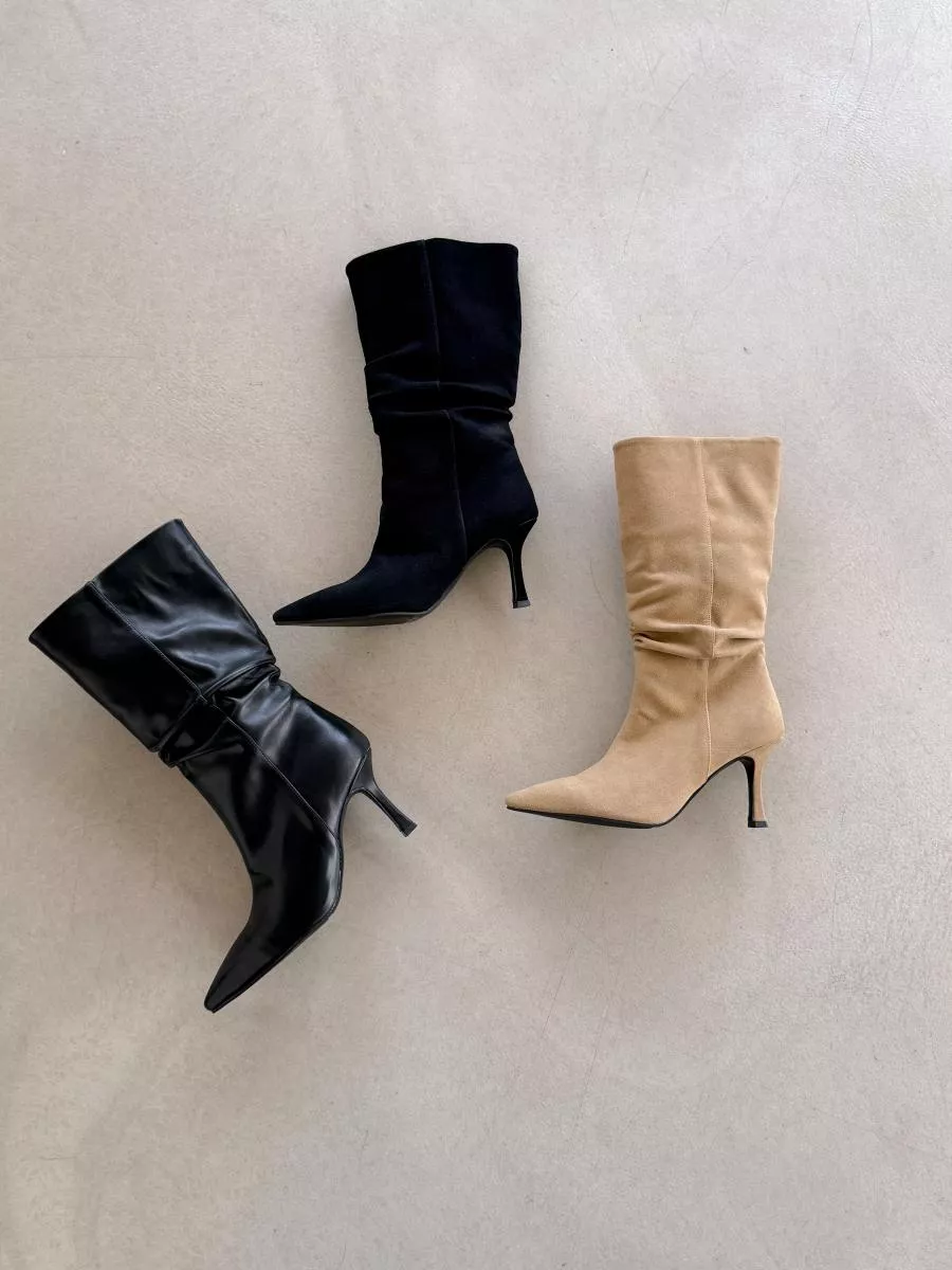 韓國空運🇰🇷｜【氣質百搭】7cm👢寬鬆版褶皺尖頭短靴✨修飾腿型 舒適時尚必備 #2457