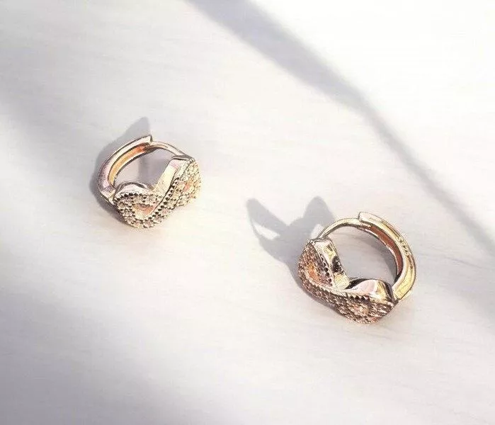 12mm 鋯石Infinity耳圈