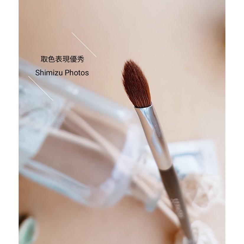 SEPHORA Pro🔈藝術家黃金三角金字塔眼影刷Drawing Shadow~取粉力超強力薦！不容錯過!