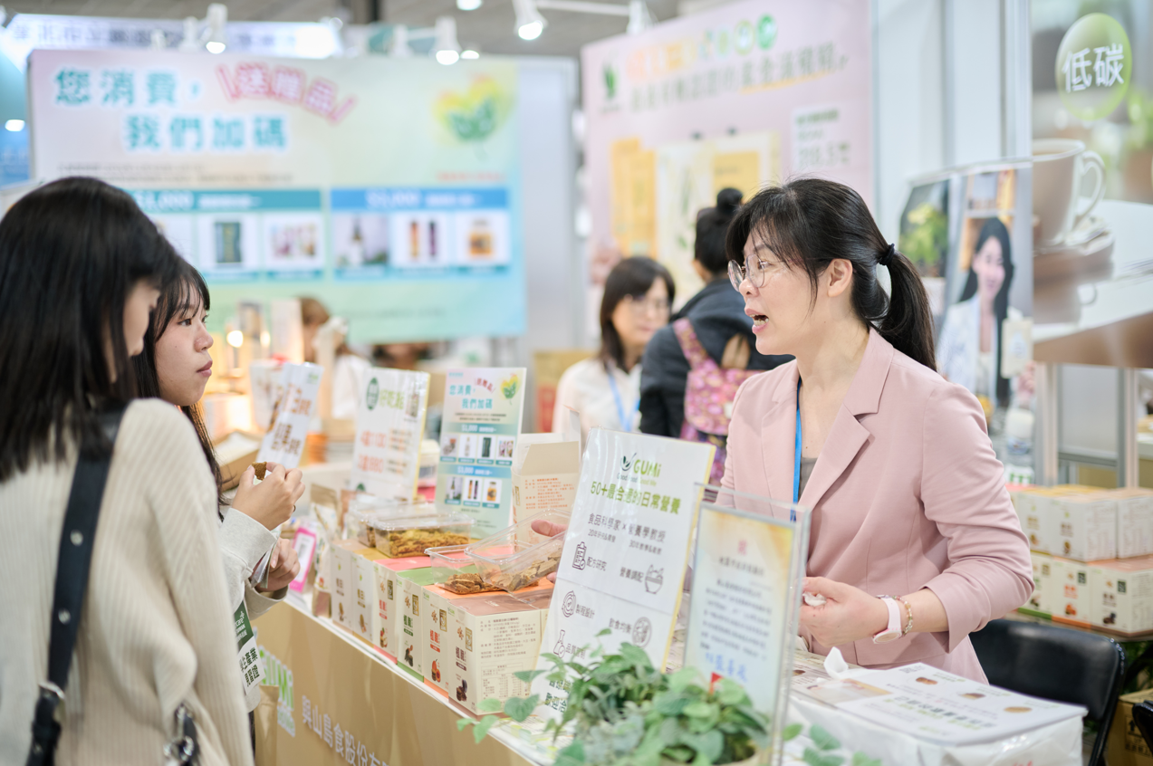 2025醫療展-攤位推廣植日生餅乾